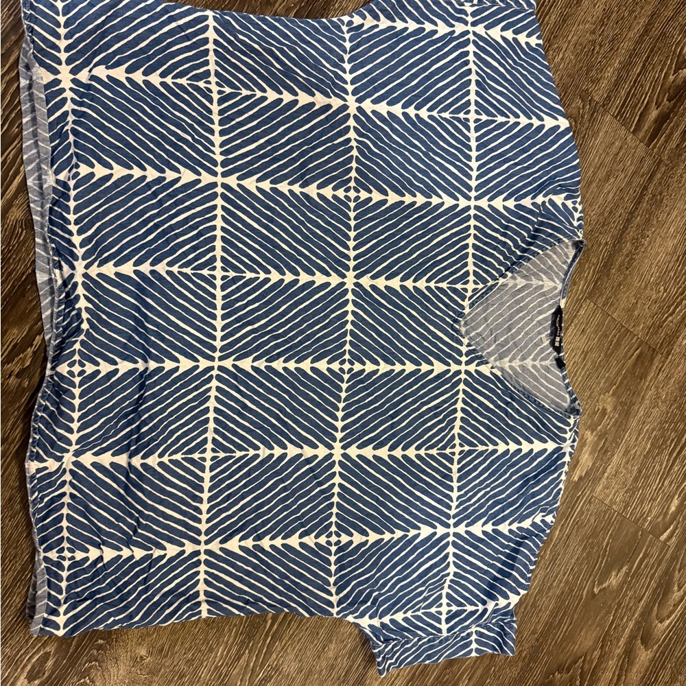 Marimekko Blue and White Leaf Pattern Top